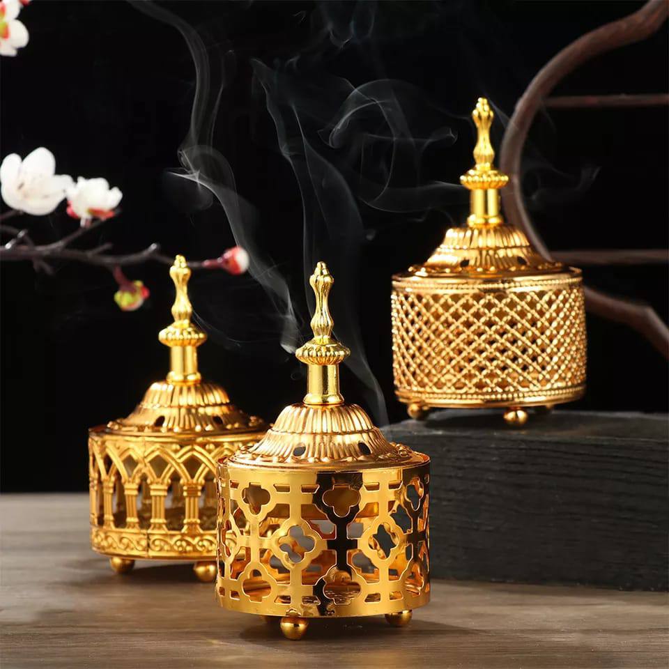 مبخرة  نحاس باشكال مزخرفة لاستقبال الشهر الكريم
