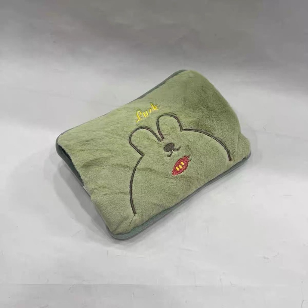 قربة مياه كهربائية لتدفئة البطن والظهر و اليد فرو ناعمه عملية وسهلة الاستخدام