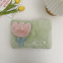 قربة مياه كهربائية محمولة لتدفئة البطن والظهر والتخفيف الآلم البريود فرو ناعم بوردة ثري دي  عملية وسهلة الأستخدام