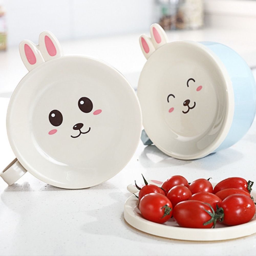 علبة لانس بوكس  ستانليس ستيل من الداخل علي شكل ارنب بيد و غطاء محكم الغلق مع معلقة لحفظ الطعام للاطفال