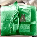 سجادة صلاة قطيفه مبطنه سفنج ومصحف وسبحة كريستال