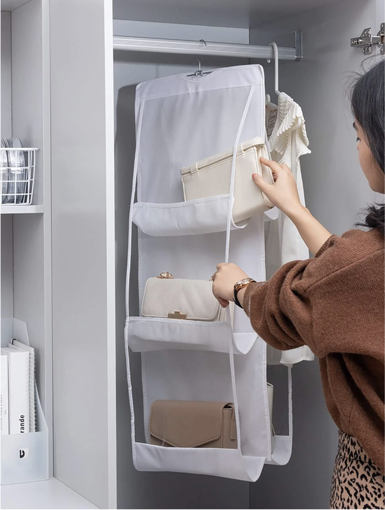 شماعة ومنظم شنط داخل الدولاب للحفاظ عليها من الانبعاج والأتساخ