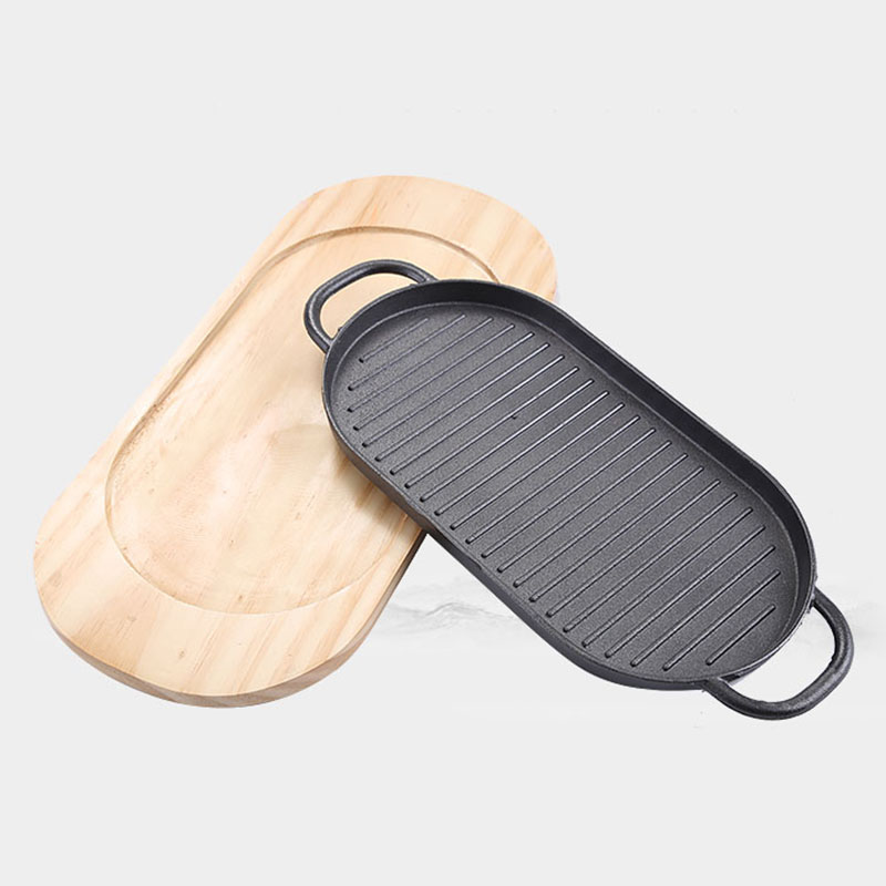 طاسة جريل من حديد الزهر مقاس 37 سم لشوي الاستك والخضار السوتية مع صنية خشب لتقدمها علي السفرة