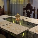 طقم مفرش سفرة رانر مزينه بكلمة رمضان كريم 7 كتان  قطع باللون البيج في جولد