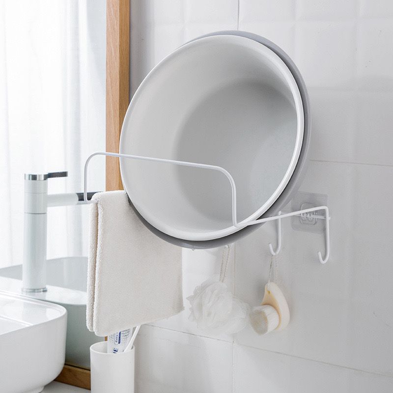 حامل معدن يعلق عي الحائط مع 4 هوك لحمل الاطباق البلاستيكية والفوط والليف  في الحمام او المطبخ