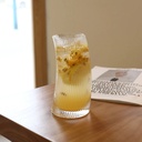 كوباية 500 ملي  زجاج مضلع شفاف لشرب و تقديم العصائر والايس كوفي  للضيوف بشكل شيك