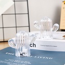 شمعة شكل صبارة مضيئة بدون لهب لتجديد ديكور المنزل وإضفاء اجواء رومانسية هادئة من الاكليريك ​