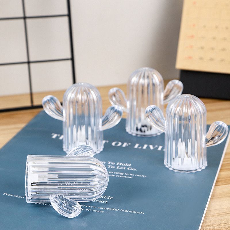 شمعة شكل صبارة مضيئة بدون لهب لتجديد ديكور المنزل وإضفاء اجواء رومانسية هادئة من الاكليريك ​