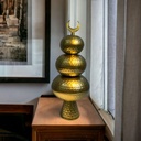 تمرية ذهبي 3 دور بقاعدة لحمل وتقديم التمر والمكسرات والشوكولاتة  والكاندي بغطاء مزين بهلال رمضان