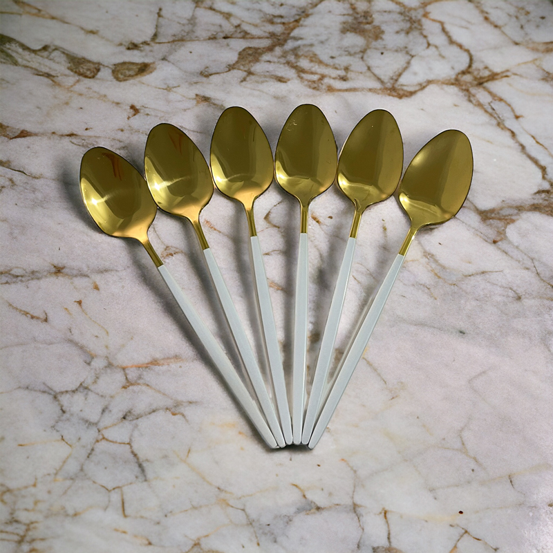 طقم معالق استانليس ستيل 6 قطع جولد بمقبض باللون الأبيض