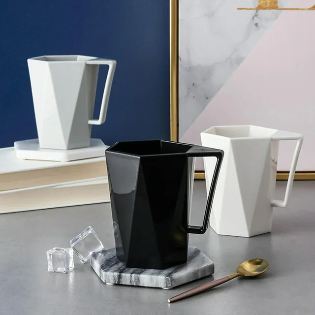 كوب سداسي الشكل لحمل وتنظيم معجون وفرش الاسنان الشخصية والمضمضة بيد لسهولة الاستخدام