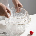 طقم بولات  3 قطع زجاج شفاف منقرش مع حواف باللون الجولد غير منتظمة بمقاسات مختلفة بتقديم السلطات و الفاكهة للضيوف بشكل مختلف