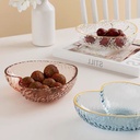 طبق اكليريك علي شكل قلب لحمل وتقديم الفواكه والخضروات والسلطات للضيوف بشكل شيك