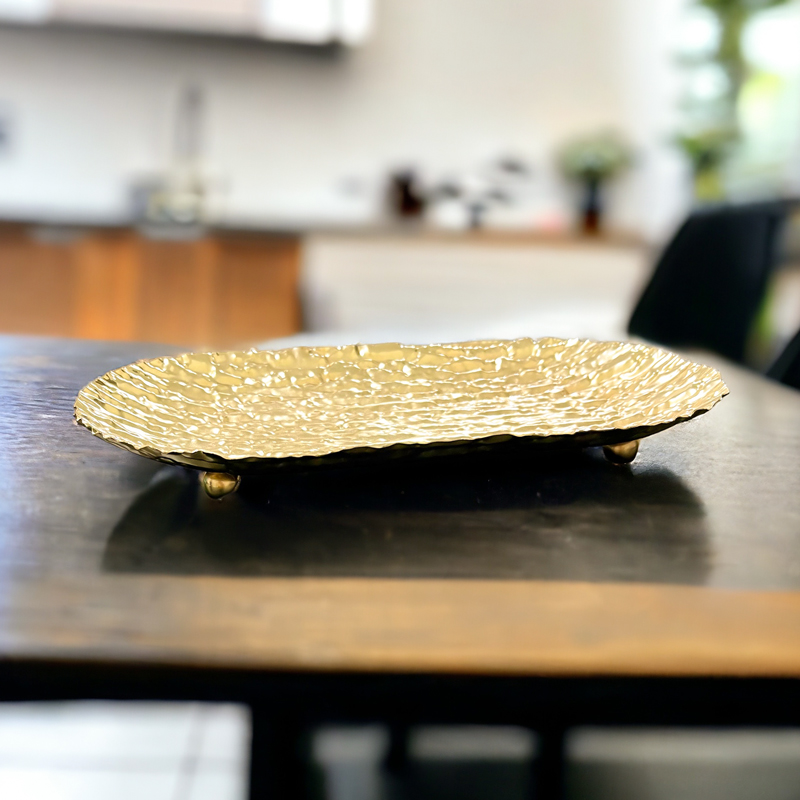 صينية جولد شيك لتقديم الفواكه والشوكولاته والكحك والبيتي فور للضيوف بشكل شيك