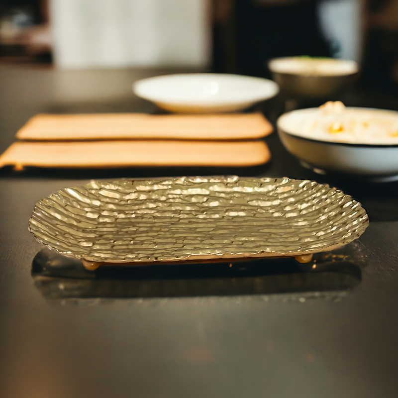 صينية جولد متعرجة لحمل وتقديم الفواكه والحلويات والكحك والمكسرات للضيوف