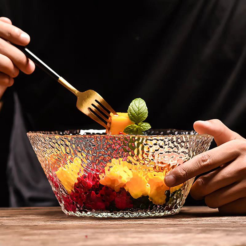 طقم اطباق اكليريك 3 قطع بمقاسات مختلفة بحواف جولد لحمل وتقديم السلطات والفواكه بشكل شيك لضيوفك