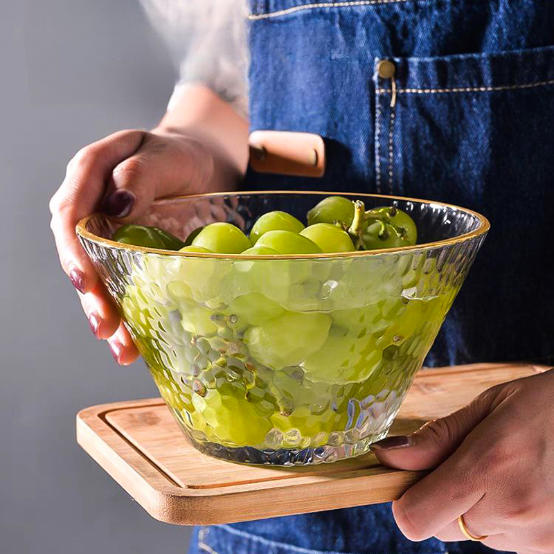 طقم اطباق اكليريك 3 قطع بمقاسات مختلفة بحواف جولد لحمل وتقديم السلطات والفواكه بشكل شيك لضيوفك