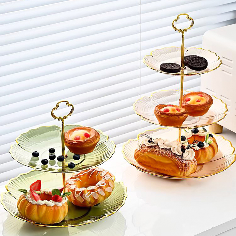 شيالة اكليريك 3 دور شكل وردة لحمل الكحك والبسكويت والبيتي فور والحلويات بشكل شيك علي سفرتك