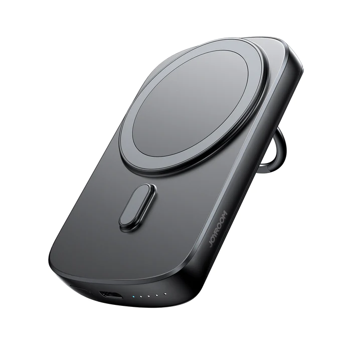 باور بانك مغناطيسي 6000 ملي امبير مزود بفتحة لمسكه بسهولة و وصله يو اس بي