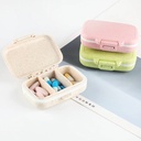 منظم يومي محمول للدواء و الفيتامينات 3 خانات محكم الغلق لوقت السفر و الخروج