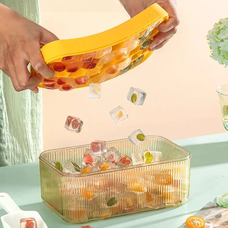 علبة ثلج جديد