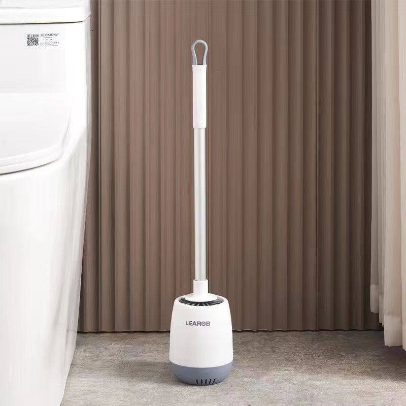 فرشاة تواليت سيليكون بقاعدة بفتحات لتصريف المياه مع لصق دبل فيس لتعليقه بسهولة