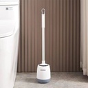 فرشاة تواليت سيليكون بقاعدة بفتحات لتصريف المياه مع لصق دبل فيس لتعليقه بسهولة