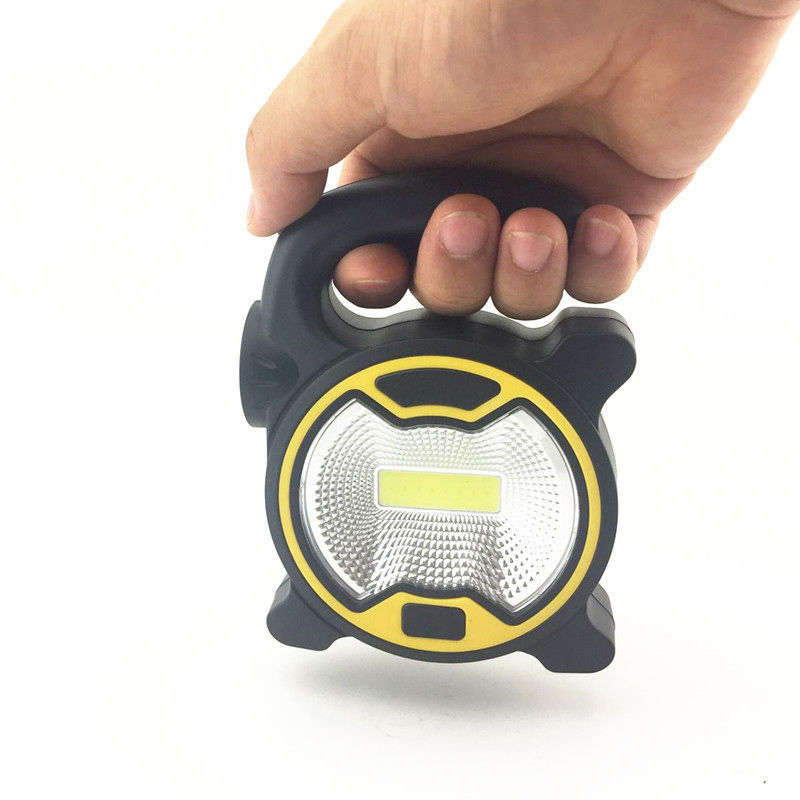 كشاف ميني محمول  ب 3 اضاءات مختلفة يعمل بالطاقه الشمسية 30 واط