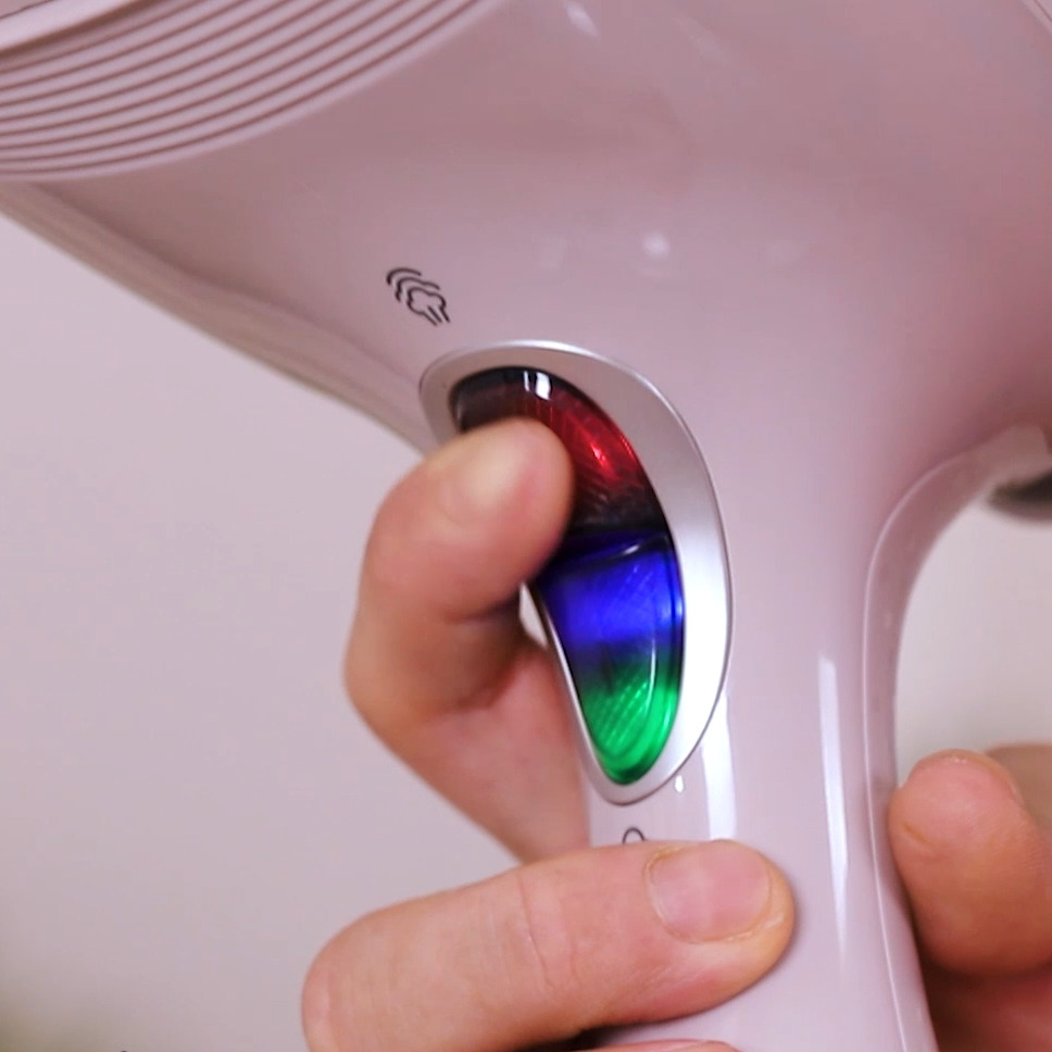 مكواة بخار  سونفير يدوية محمولة 1600 واط بخزان 260 ملي