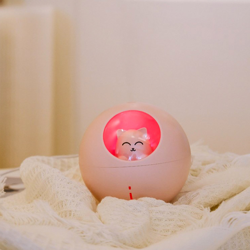 فواحة مضيئة علي شكل قطة بخزان 220 ملي لتعطير المنزل