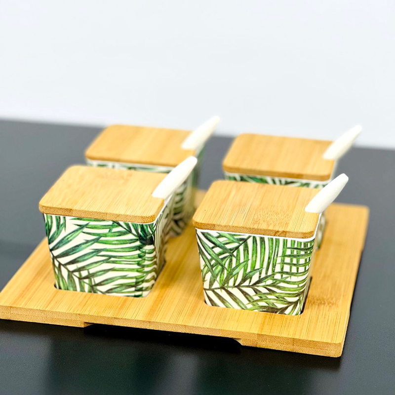 طقم برطمانات ملامين 4 قطع بحامل خشبي ومعالق لسهولة الاستخدام للتوابل والشاي والسكر