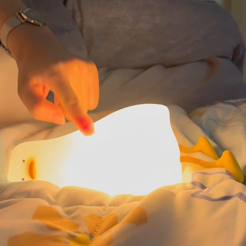 وناسة تانش ميني شكل بطة ب 3 مستويات اضاءة قابلة للشحن