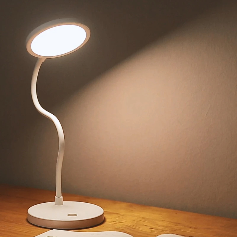 اباجورة مكتب تاتش ب 3 درجات اضاءة برأس مرنة يعمل بالشحن