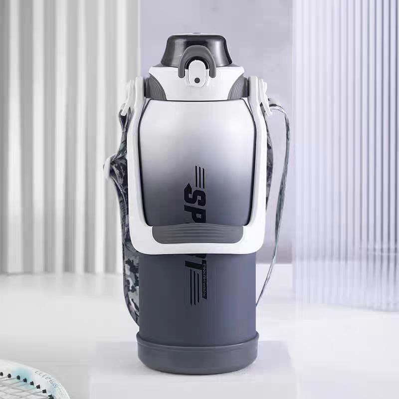 زجاجة رياضية  بيد مع شاليموه للجيم والخروجات 2000 مللي