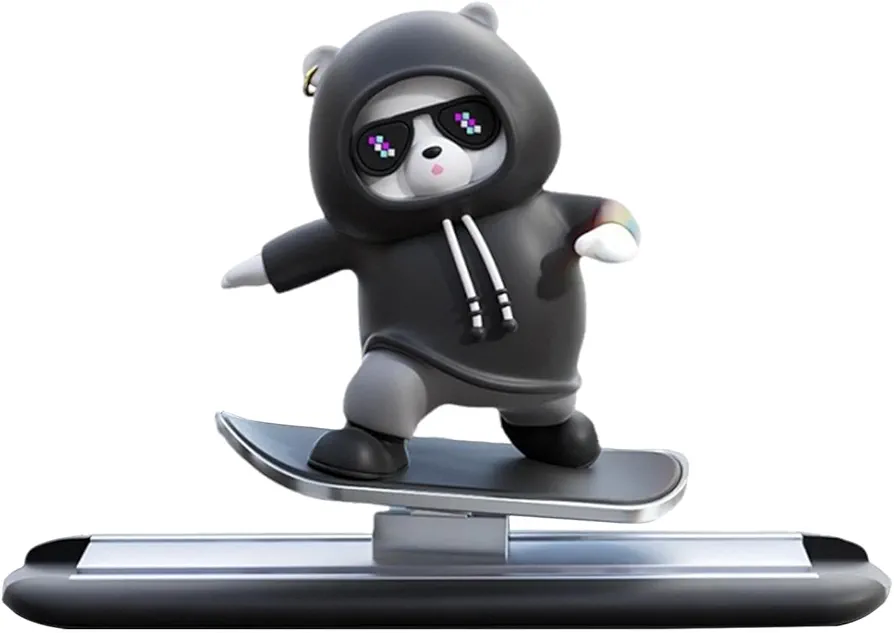 اكسسوار باندا متزلج لتزيين تابلوه السيارة