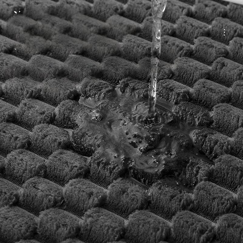 طقم دواسات حمام 3 قطع باللون الرمادي من القطيفة - مقاس 80*50 سم