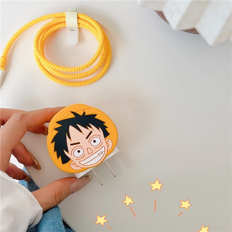 كفر حماية لشاحن وكابل وسلك الآيفون بتصميم لوفي _ قطعتين