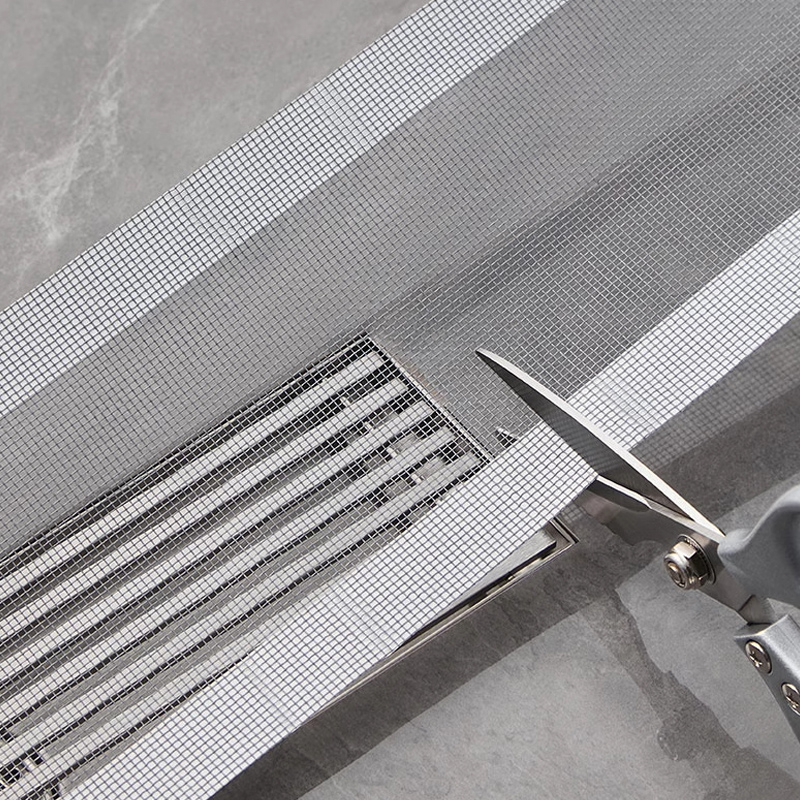 شريط شبكي لاصق قابل للقص لمنع انسداد البلاعات والبانيو - مقاس 2.5 متر