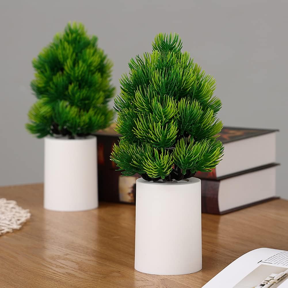 وناسة مكتبية مضيئة علي شكل شجرة مناسبة لاعياد الكريسماس والديكور