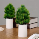 وناسة مكتبية مضيئة علي شكل شجرة مناسبة لاعياد الكريسماس والديكور