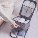 شنطة منظم للاحذية وتربروف كبيرة تحمل 3 ازواج بيد تعلق علي حقائب السفر لسهولة التحرك