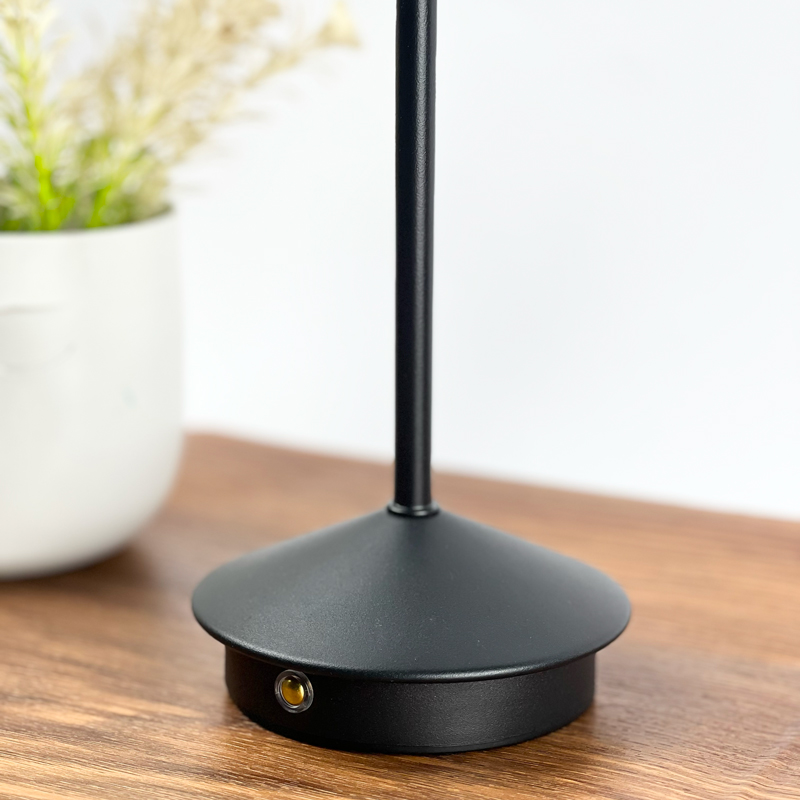 اباجورة مكتب تاتش ب2 رأس قابلة للدوران بيو اس بي للشحن