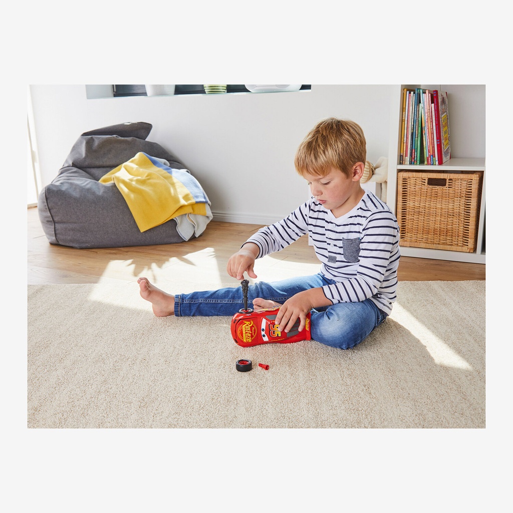 سيارة سباق ميني مجسمة للأطفال مضيئة مع موسيقي تصميم برق ماكوين