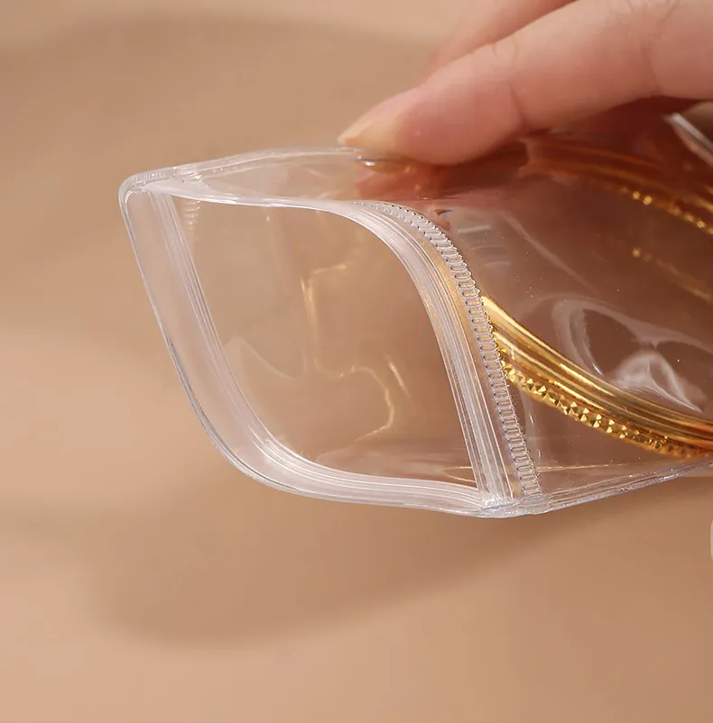 اكياس اكسسوارات كبير