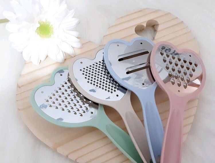 مبشرة قلب بيد 4 قطع عملية وسهلة الأستخدام