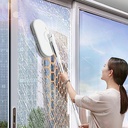 مساحة ليد كهربائية لاسلكية دوارة لتنظيف الأرضيات مزودة بخاصية الرش