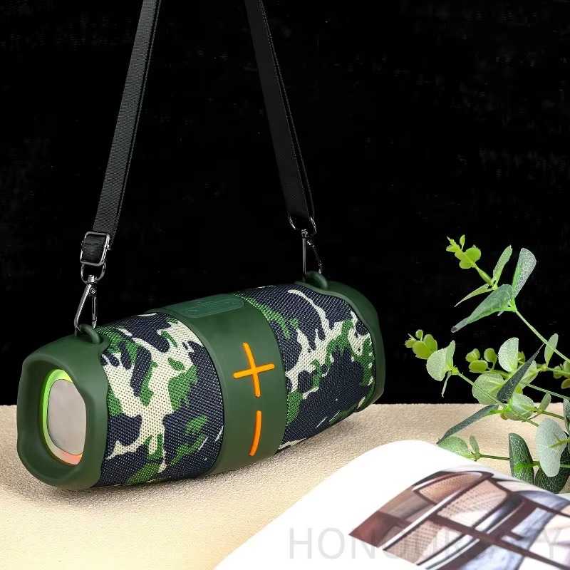 سبيكر لاسلكي مكبر للصوت مع إضاءة أر جي بي