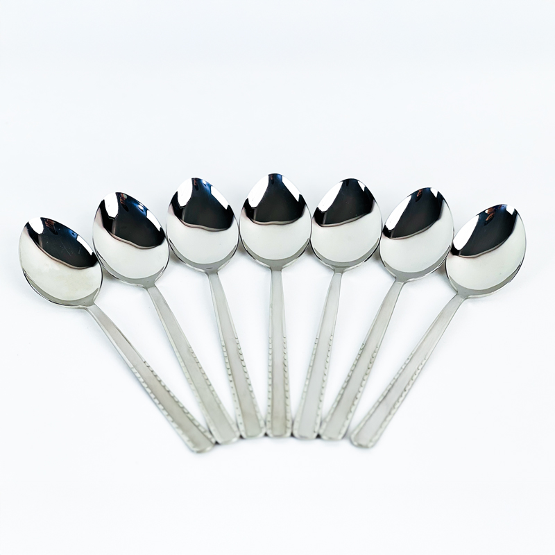 طقم معالق استانليس ستيل 12 قطعة باللون الفضي