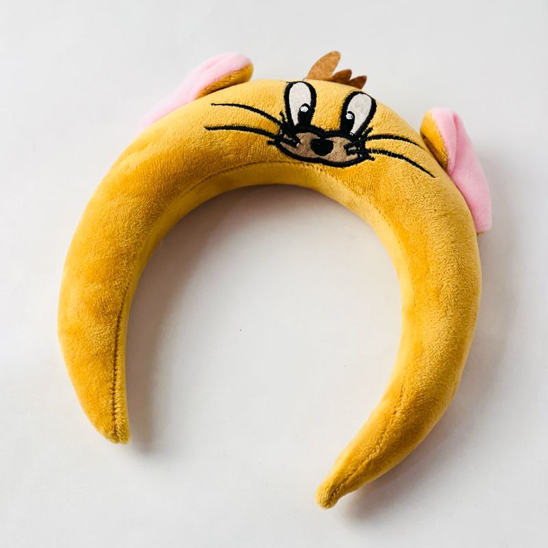 توكة طوق مبطنة بالفايبر بتصميم جيري مناسبة للأطفال