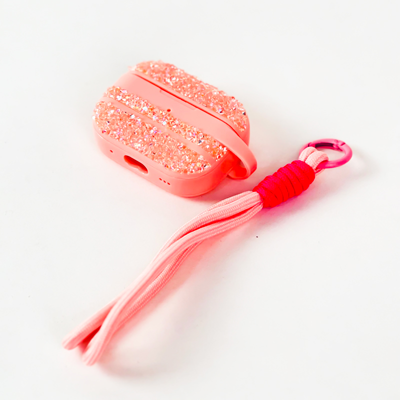 كفر لحفظ الايربودز بتصميم مميز مع حبل للتعليق